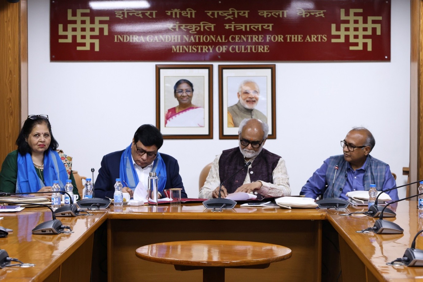 MoU Signed Between IGNCA and CoE-IKS, DYPIU