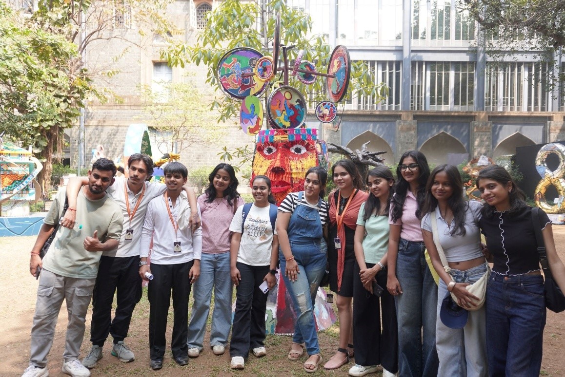 Academic Outreach Visit to Kala Ghoda Arts Festival, Mumbai - Photo 1